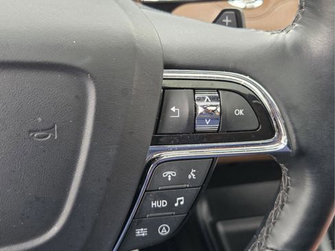 Used 2024 Lincoln Navigator L Reserve AWD/4WD image 16