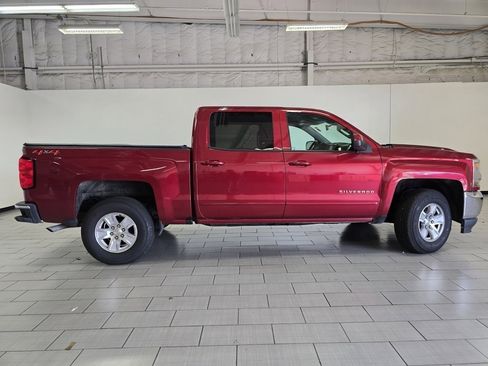 Used 2018 Chevrolet Silverado 1500 LT w/ All Star Edition image 17