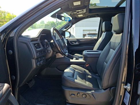 Used 2022 Chevrolet Tahoe RST w/ Luxury Package AWD/4WD image 14