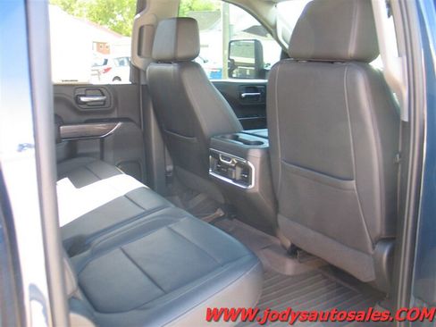 Used 2022 Chevrolet Silverado 2500 LTZ w/ LTZ Premium Package AWD/4WD image 37