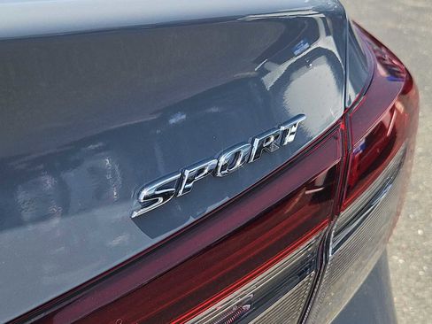 Certified 2025 Honda Civic Sport image 12