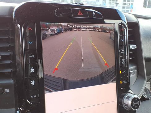 New 2025 RAM 2500 Tradesman image 24