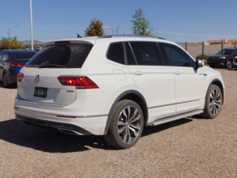 Used 2019 Volkswagen Tiguan SEL Premium R-Line AWD/4WD image 4