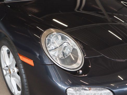 Used 2009 Porsche 911 Carrera RWD image 22