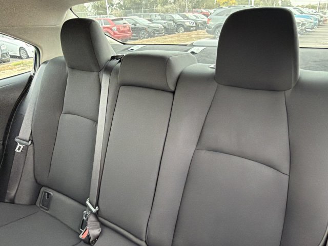 Used 2022 Toyota Corolla LE FWD image 32