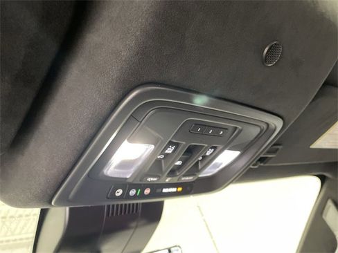 Certified 2025 GMC Sierra 2500 Denali Ultimate image 34