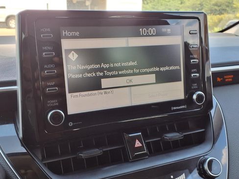 Used 2021 Toyota Corolla LE FWD image 24