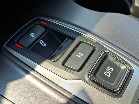 Used 2021 Honda Pilot LX image 15