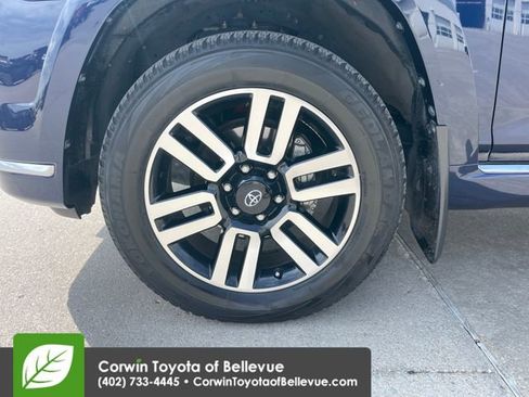 Used 2022 Toyota 4Runner Limited AWD/4WD image 27