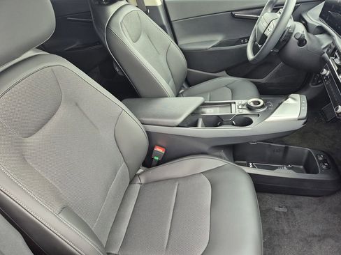 New 2025 Kia EV6 Light w/ Light LR Technology Package image 15