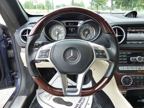 Used 2014 Mercedes-Benz SL 550 image 33