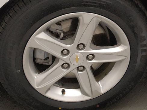 Used 2022 Chevrolet Malibu LS FWD image 31