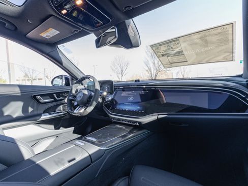 New 2026 Mercedes-Benz E 53 AMG 4MATIC Sedan image 31