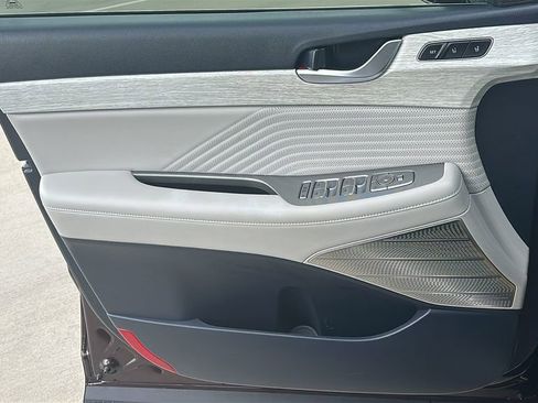 Used 2024 Hyundai Palisade Calligraphy FWD image 19