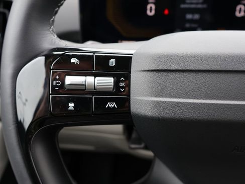 New 2026 Kia Sorento S AWD/4WD image 35