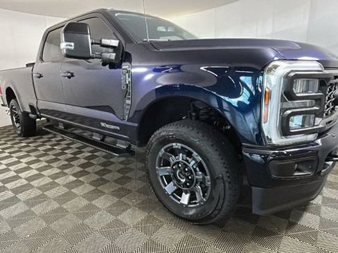 Used 2024 Ford F250 Lariat w/ Sport Appearance Package AWD/4WD image 2