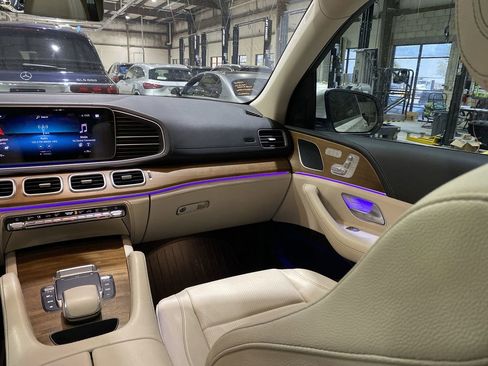 Certified 2022 Mercedes-Benz GLE 450 4MATIC image 4