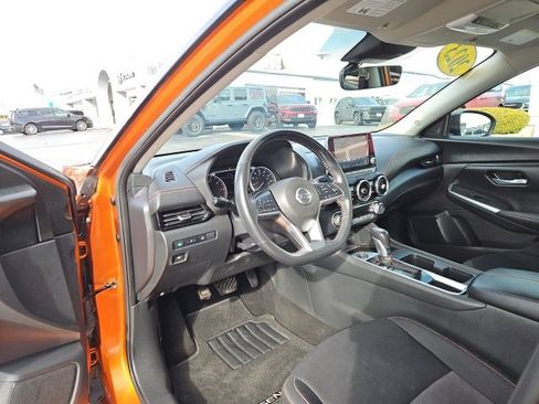 Used 2023 Nissan Sentra SR w/ Electronics Package image 24