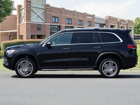 Used 2022 Mercedes-Benz GLS 450 4MATIC image 8
