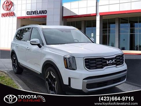 Used 2023 Kia Telluride S w/ S Sunroof Package AWD/4WD image 1
