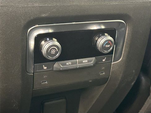 Used 2025 GMC Yukon Denali AWD/4WD image 51