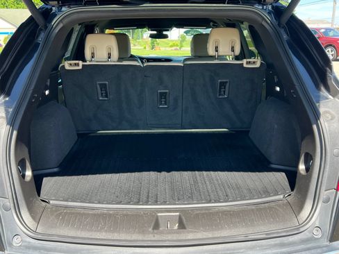 Certified 2018 Cadillac XT5 FWD image 35