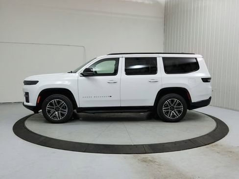 New 2026 Jeep Grand Wagoneer image 4