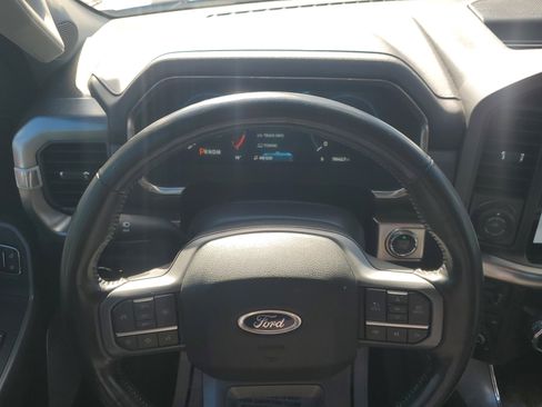 Used 2022 Ford F150 Lariat image 23