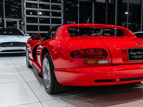 Used 1993 Dodge Viper RT/10 image 40