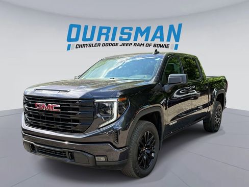 Used 2024 GMC Sierra 1500 Elevation AWD/4WD image 5