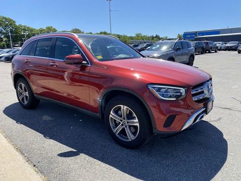 Used 2021 Mercedes-Benz GLC 300 4MATIC image 7