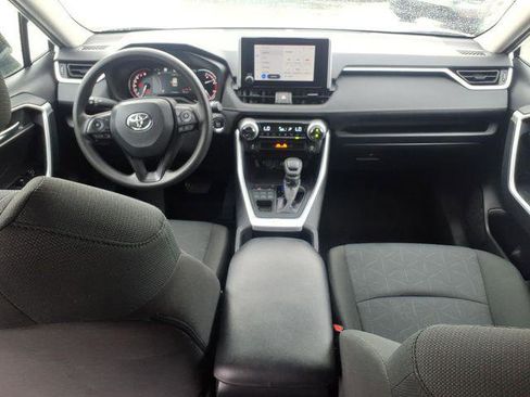 Certified 2025 Toyota RAV4 XLE AWD/4WD image 17