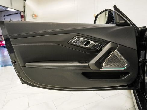 Used 2020 BMW Z4 sDrive30i w/ Executive Package RWD image 17