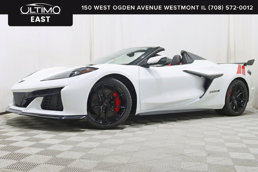Used 2027 Chevrolet Corvette Grand Sport RWD image 1