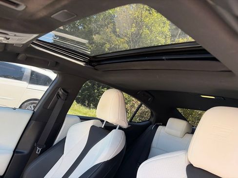 Used 2024 Lexus ES 350 F Sport w/ Technology Package FWD image 5