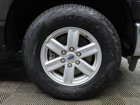 Used 2023 Ford F150 XLT w/ Trailer Tow Package image 8