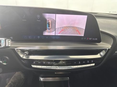 Used 2023 Cadillac Lyriq AWD image 22