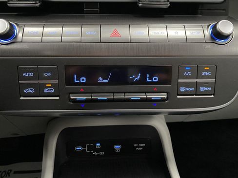 Certified 2024 Hyundai Kona SEL AWD/4WD image 24