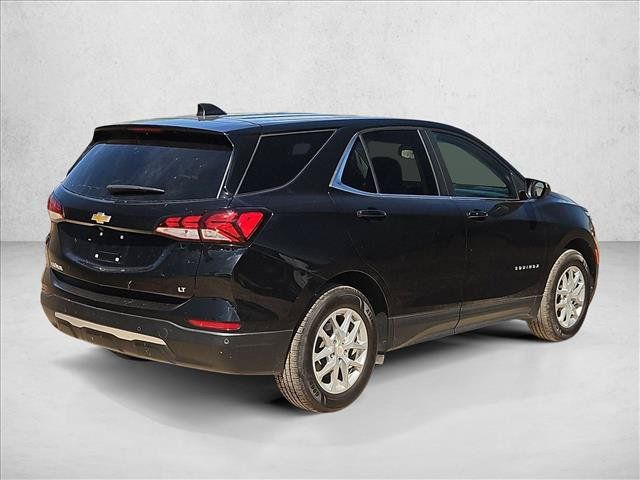 Used 2023 Chevrolet Equinox LT w/ Driver Convenience Package FWD image 5