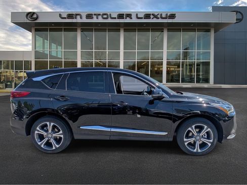 Used 2023 Acura RDX AWD w/ Advance Package image 2