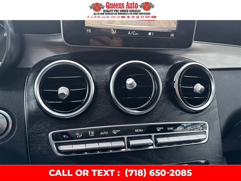 Used 2019 Mercedes-Benz GLC 300 GLC 300 4MATIC SUV w/ Premium Package image 46