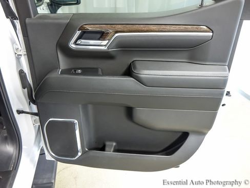 Used 2025 GMC Sierra 1500 Elevation AWD/4WD image 23