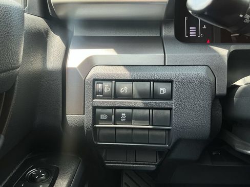 Certified 2026 Toyota 4Runner SR5 AWD/4WD image 21