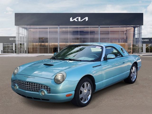 Used 2002 Ford Thunderbird RWD image 3