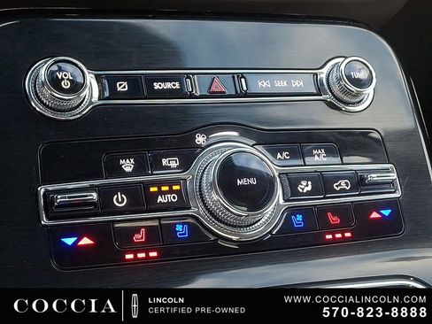 Certified 2022 Lincoln Nautilus Reserve AWD/4WD image 16