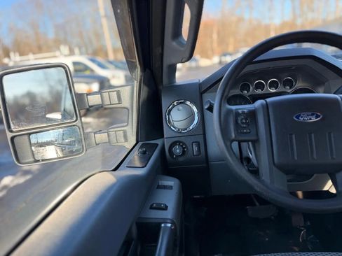 Used 2016 Ford F250 XLT w/ XLT Value Package image 21