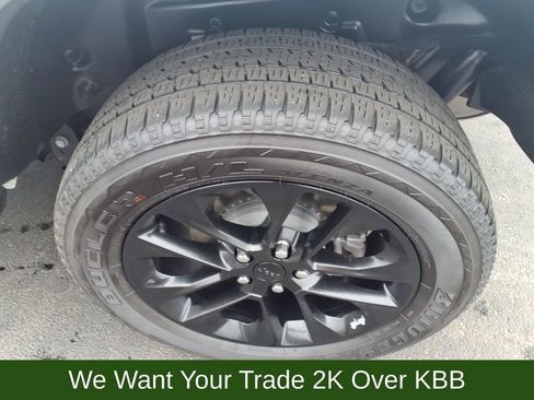 Used 2023 Jeep Wrangler Altitude image 16