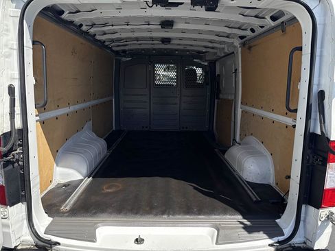 Used 2020 Nissan NV 2500 SV RWD image 11