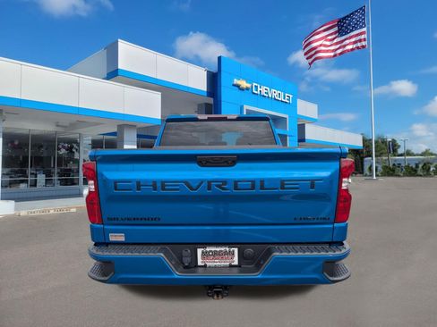 Used 2023 Chevrolet Silverado 1500 Custom w/ LPO, Dark Essentials Package image 5