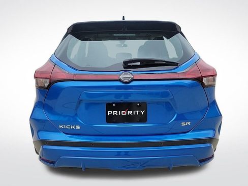 Certified 2024 Nissan Kicks SR image 4